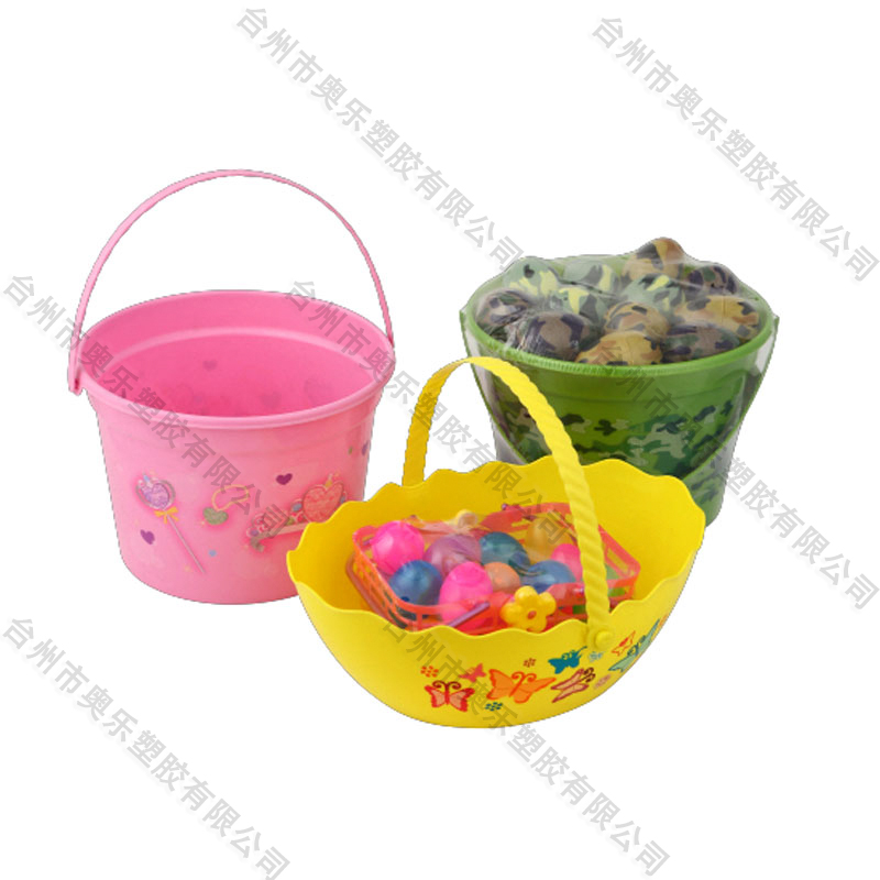 Plastic easter basket